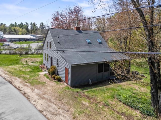2 Otis Road, Somersworth, NH 03878