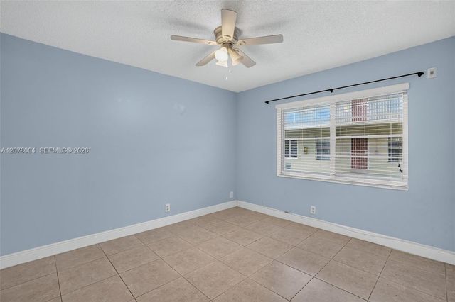 12840 SW 43rd Drive 176-B, Miami, FL 33175