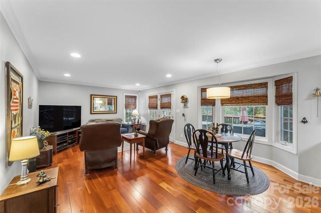 1726 Waterford Way, Morganton, NC 28655