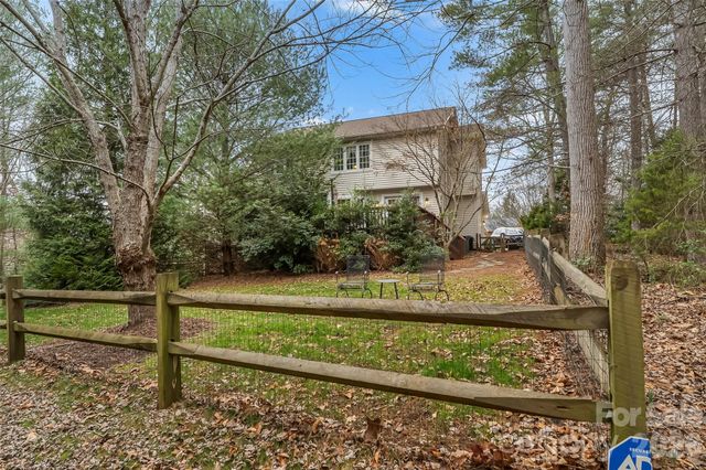 1726 Waterford Way, Morganton, NC 28655