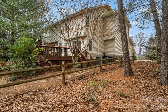 1726 Waterford Way, Morganton, NC 28655