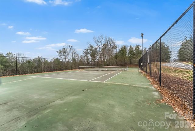 1726 Waterford Way, Morganton, NC 28655