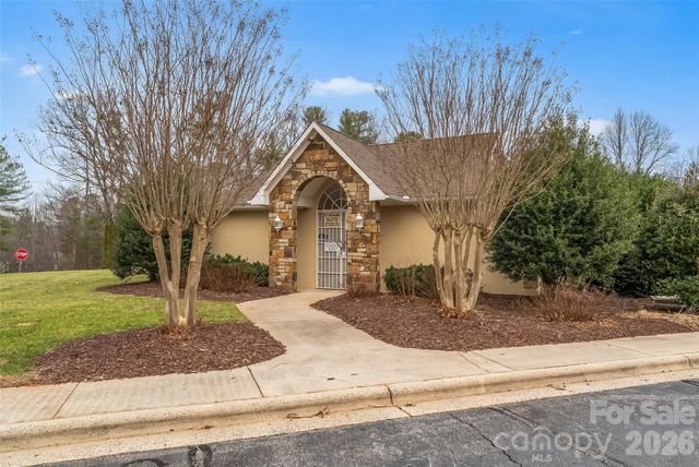 1726 Waterford Way, Morganton, NC 28655