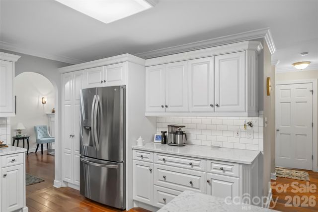 1726 Waterford Way, Morganton, NC 28655