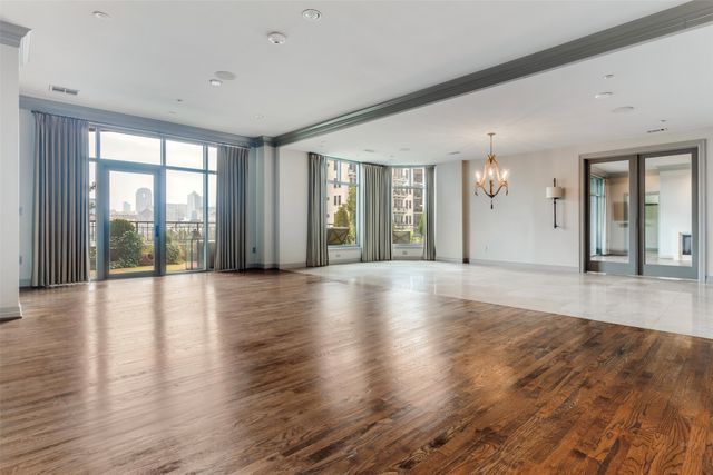 2828 Hood Street 403, Dallas, TX 75219