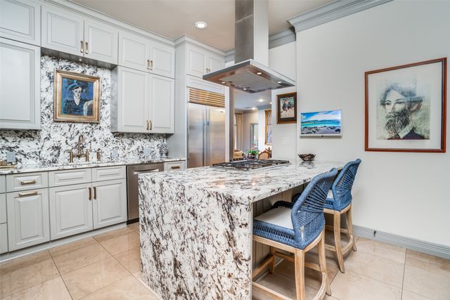 2828 Hood Street 403, Dallas, TX 75219