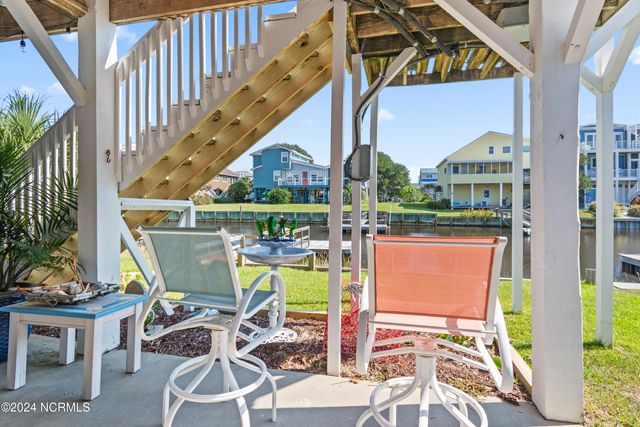 415 Sailfish Street, Sunset Beach, NC 28468