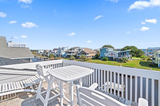 415 Sailfish Street, Sunset Beach, NC 28468