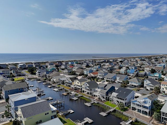 415 Sailfish Street, Sunset Beach, NC 28468