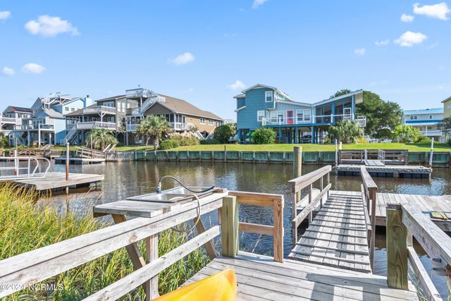 415 Sailfish Street, Sunset Beach, NC 28468