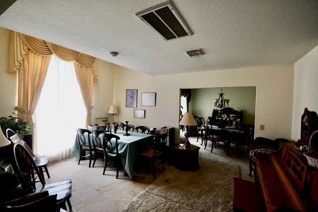 3019 Country Club Blvd, Sugar Land, TX 77478