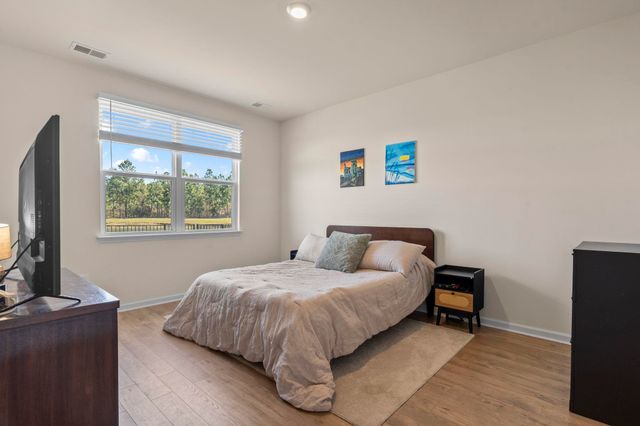 3725 Bells Lake Circle, Longs, SC 29568