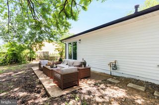 4401 HAMILTON DR, Woodbridge, VA 22193