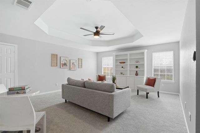 4304 Vine Ridge Court, Arlington, TX 76017