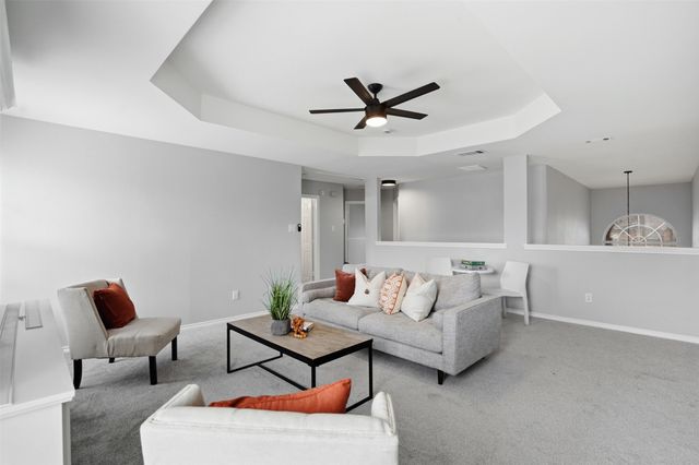 4304 Vine Ridge Court, Arlington, TX 76017