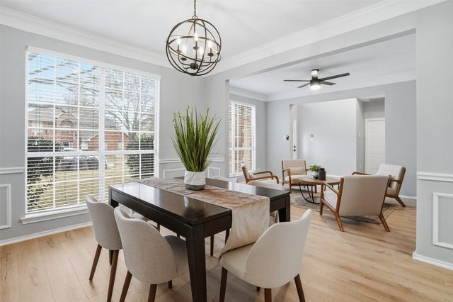 4304 Vine Ridge Court, Arlington, TX 76017