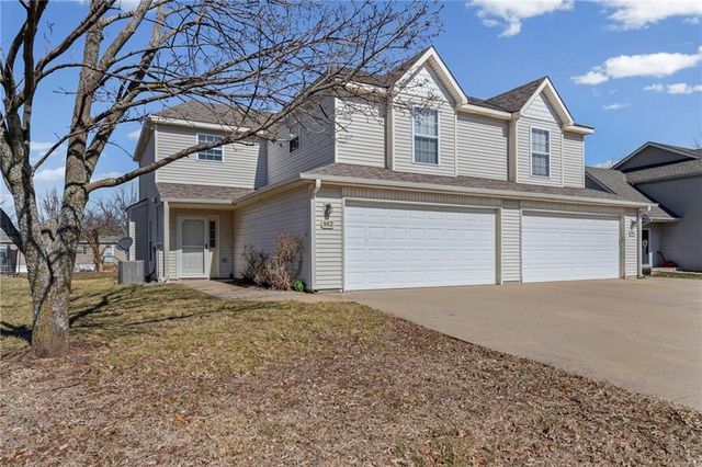 962 E Wildcat Run Street, Gardner, KS 66030