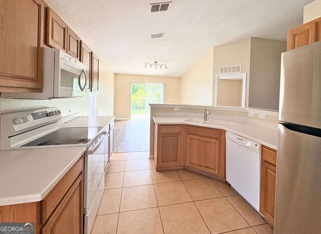 94 E Pine Bluff Boulevard, Kingsland, GA 31548