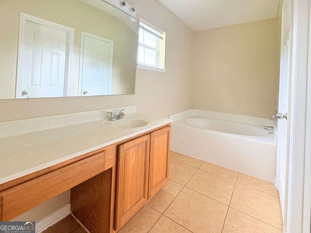 94 E Pine Bluff Boulevard, Kingsland, GA 31548