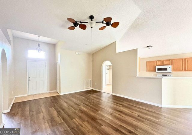 94 E Pine Bluff Boulevard, Kingsland, GA 31548