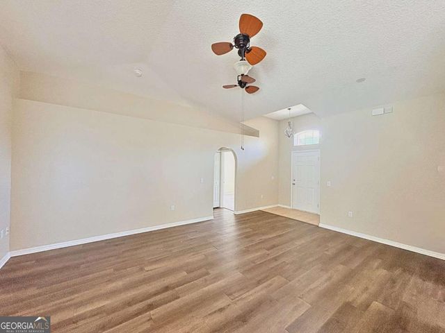 94 E Pine Bluff Boulevard, Kingsland, GA 31548