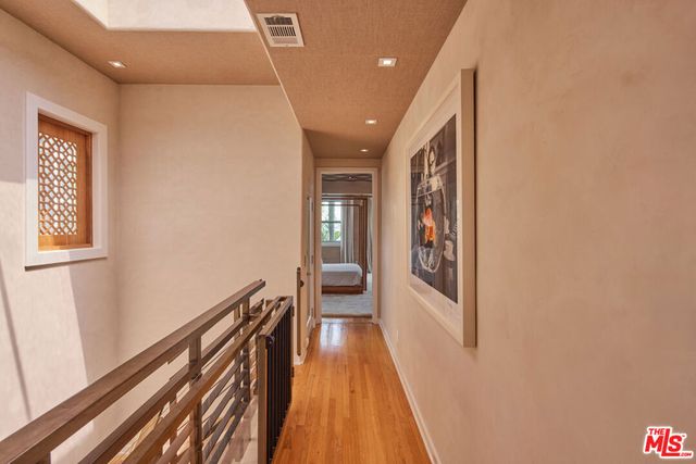 33 26th Avenue, Venice, CA 90291