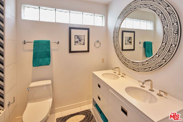 33 26th Avenue, Venice, CA 90291