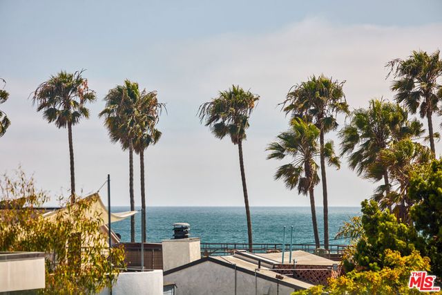 33 26th Avenue, Venice, CA 90291