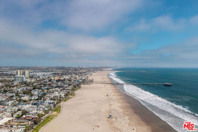 33 26th Avenue, Venice, CA 90291