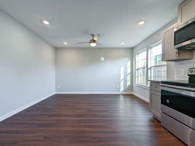 6811 Glass Street B, Houston, TX 77016