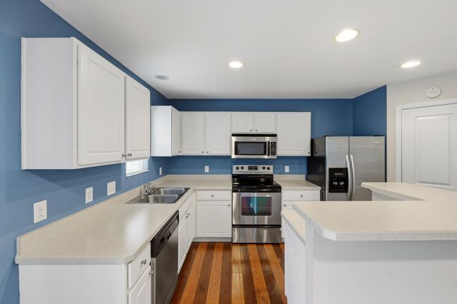 2443 Aristocracy Circle, Lexington, KY 40509