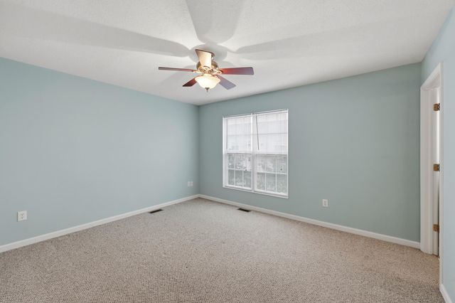 2443 Aristocracy Circle, Lexington, KY 40509