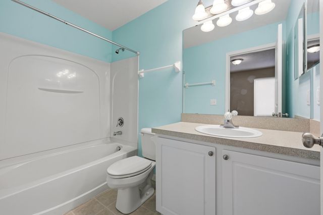 2443 Aristocracy Circle, Lexington, KY 40509