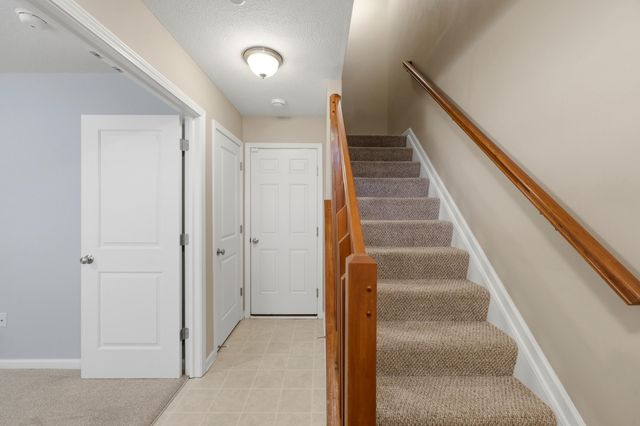 2443 Aristocracy Circle, Lexington, KY 40509