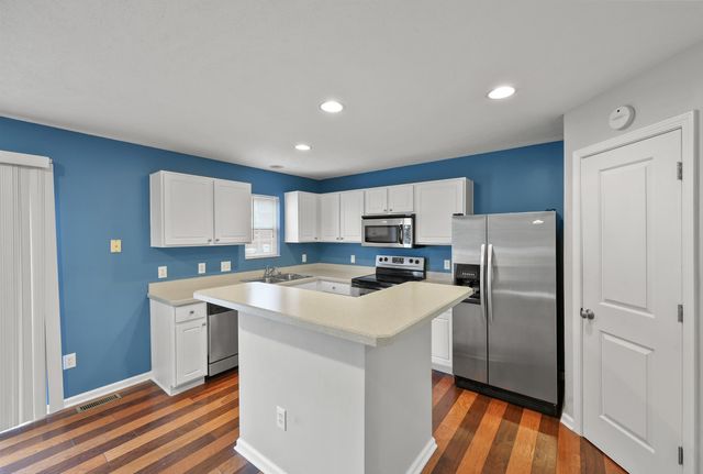 2443 Aristocracy Circle, Lexington, KY 40509