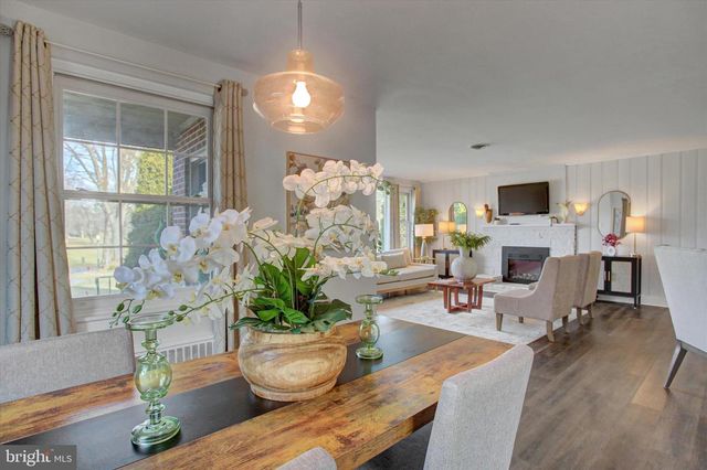 18807 CROFTON RD, Hagerstown, MD 21742