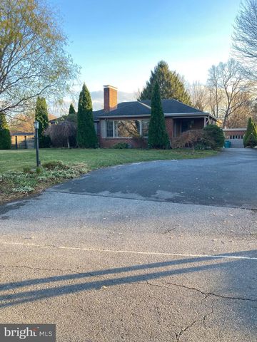 18807 CROFTON RD, Hagerstown, MD 21742