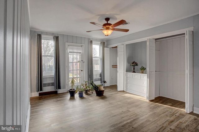 18807 CROFTON RD, Hagerstown, MD 21742