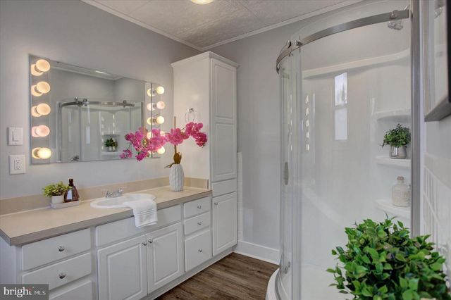 18807 CROFTON RD, Hagerstown, MD 21742