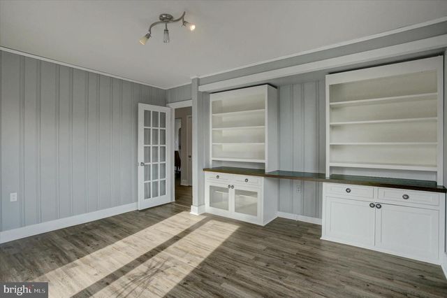 18807 CROFTON RD, Hagerstown, MD 21742