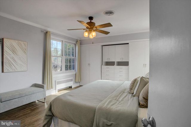 18807 CROFTON RD, Hagerstown, MD 21742