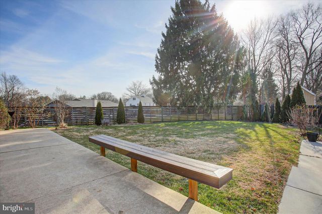 18807 CROFTON RD, Hagerstown, MD 21742