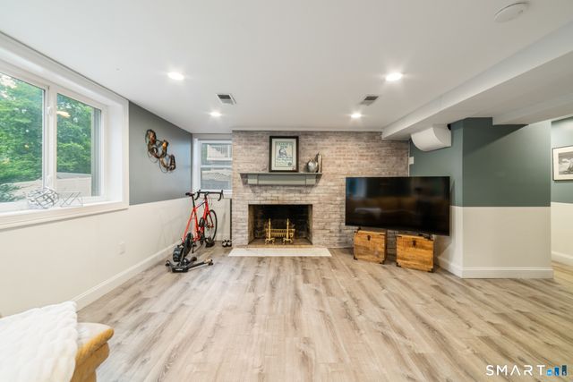 76 Bryan Hill Road, Milford, CT 06460