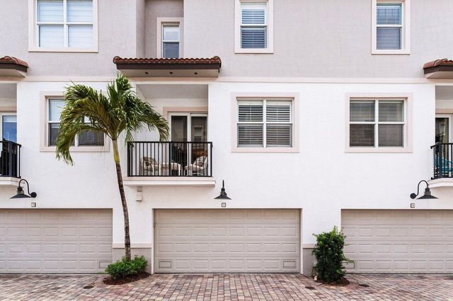 2678 N Federal Highway 32, Boynton Beach, FL 33435