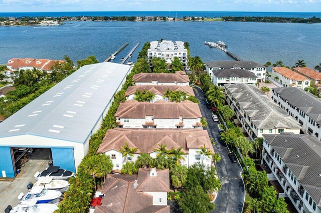 2678 N Federal Highway 32, Boynton Beach, FL 33435