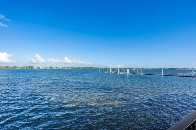 2678 N Federal Highway 32, Boynton Beach, FL 33435