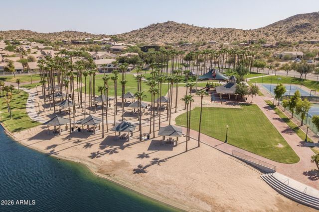 17868 W SAPIUM Way, Goodyear, AZ 85338