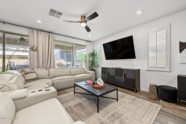 17868 W SAPIUM Way, Goodyear, AZ 85338