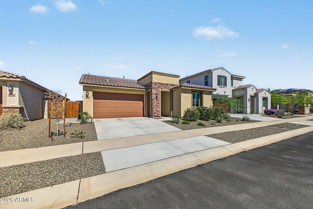 17868 W SAPIUM Way, Goodyear, AZ 85338 — photo 3