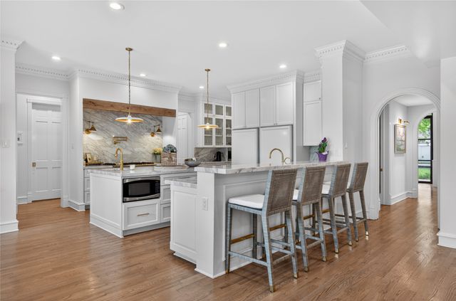 6331 Waggoner Drive, Dallas, TX 75230